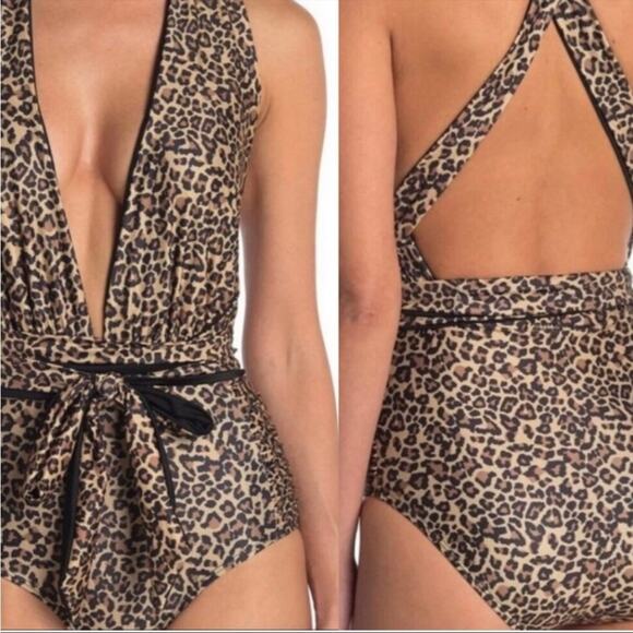*NWOT Nicole Miller Animal Print Convertible One-Piece Swimsuit - Picture 1 of 10